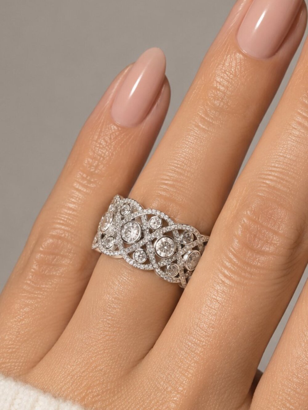 18k White Gold Diamond Eternity Ring Band